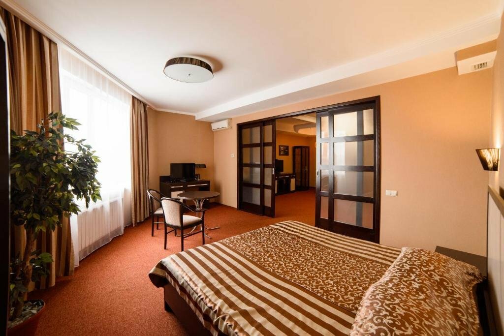 Гостиница Флагман Омск-55