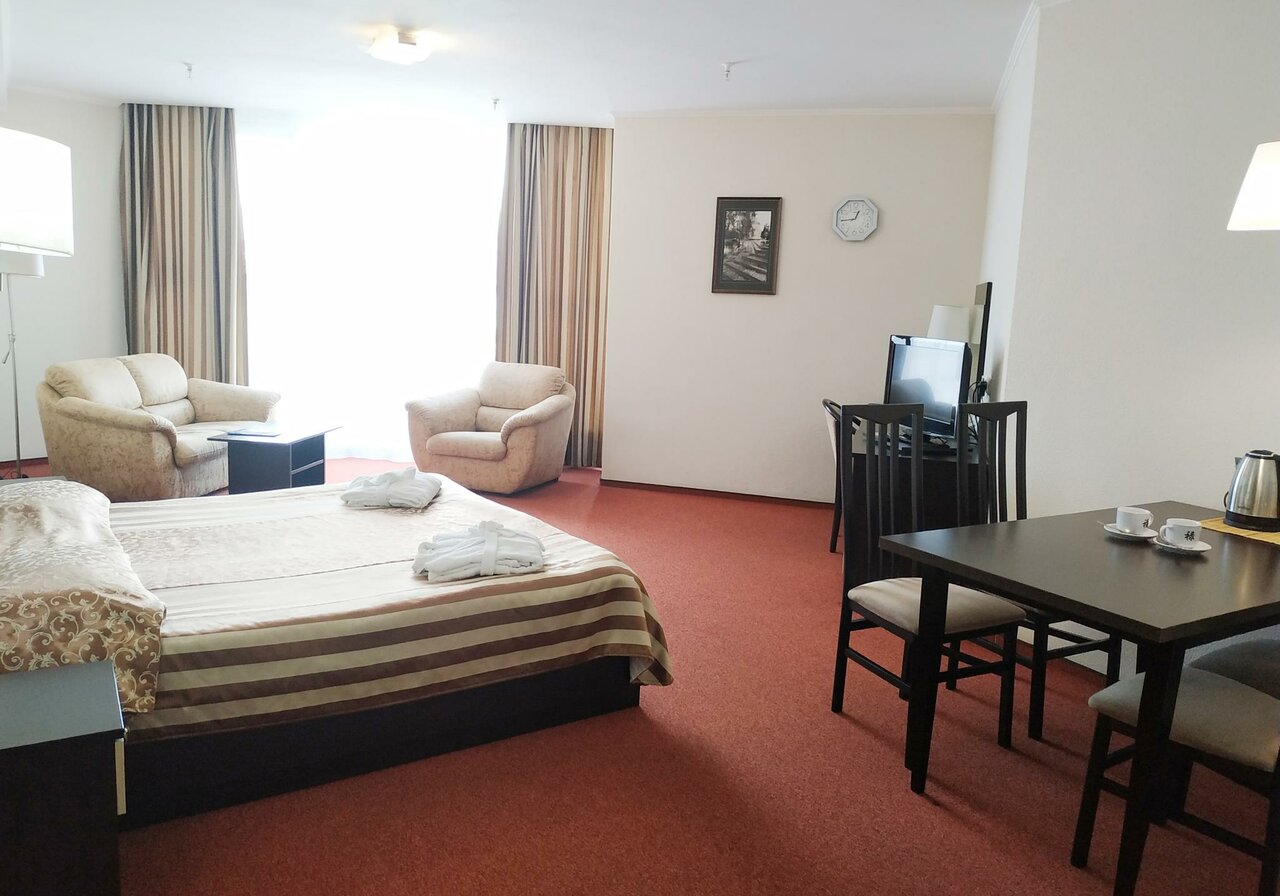 Гостиница Флагман Омск-115