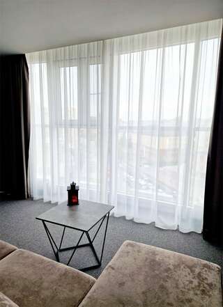 Гостиница Флагман Омск Двухместный номер Делюкс с 1 кроватью-11