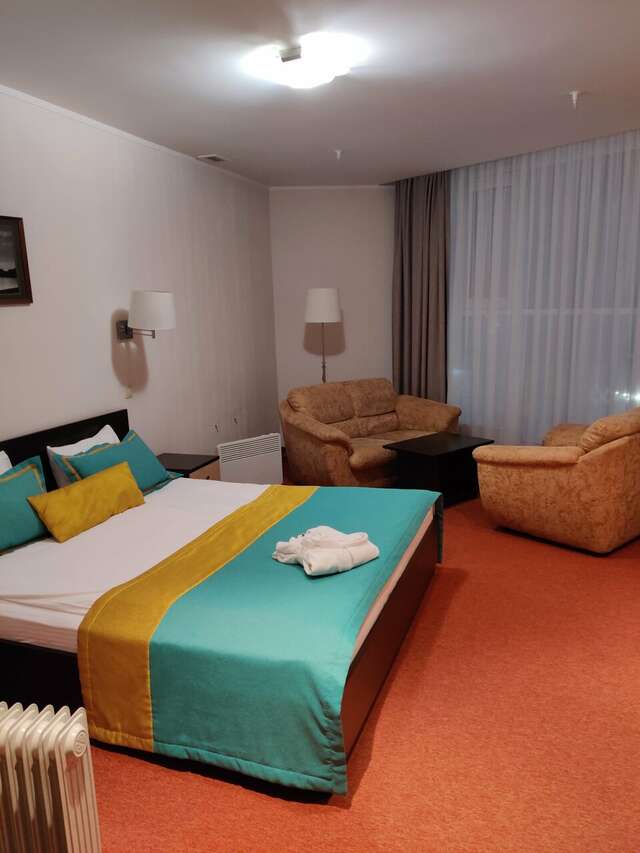 Гостиница Флагман Омск-82