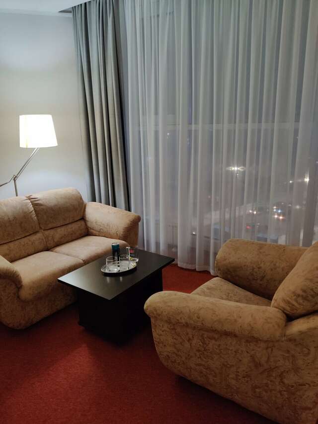 Гостиница Флагман Омск-95